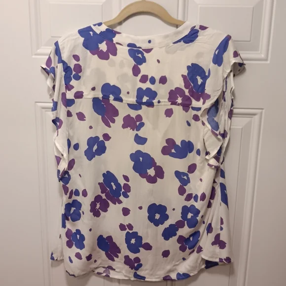 Cabi| Floating Flowers Ruffled Sleeves Blue/Purple XL Feminine Workwear Vacation - Picture 5 of 5